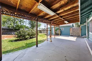 210 Oleander, Bakersfield, CA 93304 - Photo 21