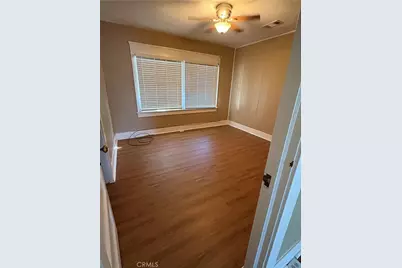 210 Oleander, Bakersfield, CA 93304 - Photo 9