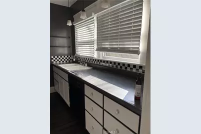 210 Oleander, Bakersfield, CA 93304 - Photo 5