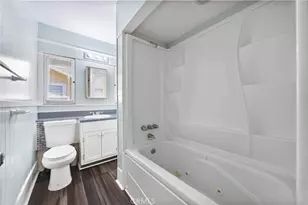 210 Oleander, Bakersfield, CA 93304 - Photo 15