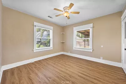 210 Oleander, Bakersfield, CA 93304 - Photo 17
