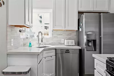 220 Capistrano Ave, Pismo Beach, CA 93449 - Photo 17