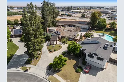 7112 Crestwood Street, Bakersfield, CA 93308 - Photo 3