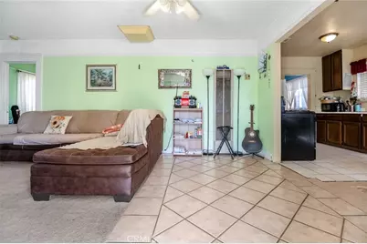 414 W Cameron, Hanford, CA 93230 - Photo 3