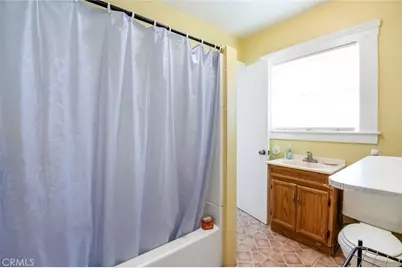 414 W Cameron, Hanford, CA 93230 - Photo 9