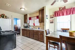 414 W Cameron, Hanford, CA 93230 - Photo 7