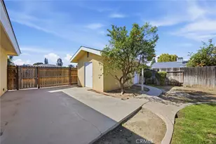 2505 Courtleigh, Bakersfield, CA 93309 - Photo 43