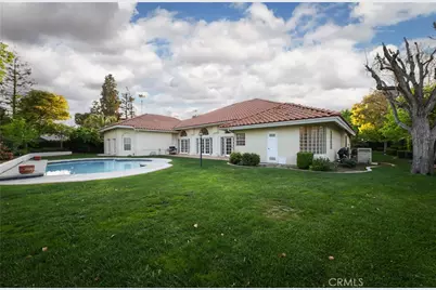 7301 Calle Sagrada, Bakersfield, CA 93309 - Photo 43