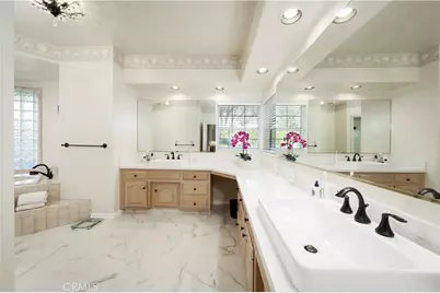 7301 Calle Sagrada, Bakersfield, CA 93309 - Photo 11