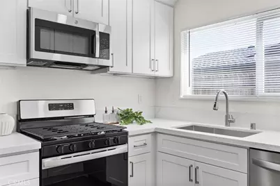 7309 Cedarcrest Avenue, Bakersfield, CA 93308 - Photo 37