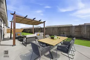 807 Potts Pt Wy, Bakersfield, CA 93307 - Photo 39