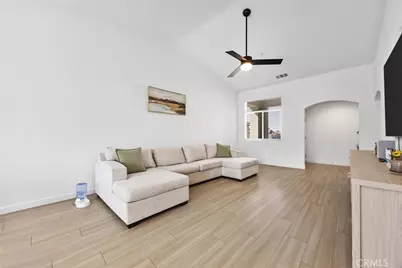 807 Potts Point Way, Bakersfield, CA 93307 - Photo 17