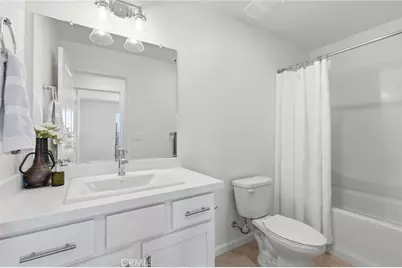 3317 N Clay, Visalia, CA 93291 - Photo 17