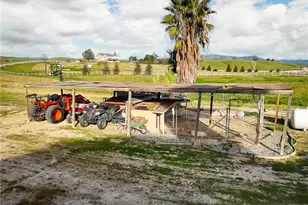 9446 Kern River, Bakersfield, CA 93308 - Photo 39