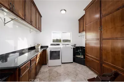 9446 Kern River, Bakersfield, CA 93308 - Photo 29