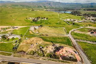 9446 Kern River, Bakersfield, CA 93308 - Photo 53