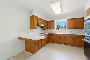 1123 E Washington Ave, Reedley, CA 93654 - Photo 25