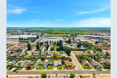 1123 E Washington Avenue, Reedley, CA 93654 - Photo 11