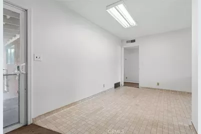 1123 E Washington Avenue, Reedley, CA 93654 - Photo 23