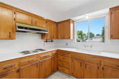 1123 E Washington Avenue, Reedley, CA 93654 - Photo 27