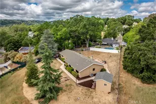 6055 Flores, Atascadero, CA 93422 - Photo 29