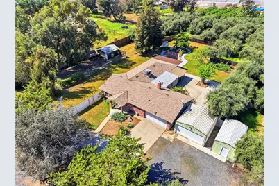 24053 Road 212, Lindsay, CA 93247 - Photo 11