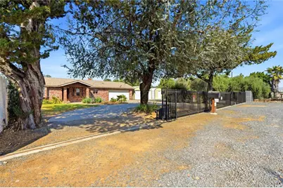 24053 Road 212, Lindsay, CA 93247 - Photo 5