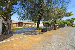 24053 Rd 212, Lindsay, CA 93247 - Photo 5