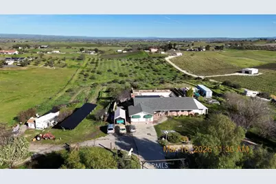 5770 Serrano, Paso Robles, CA 93446 - Photo 1