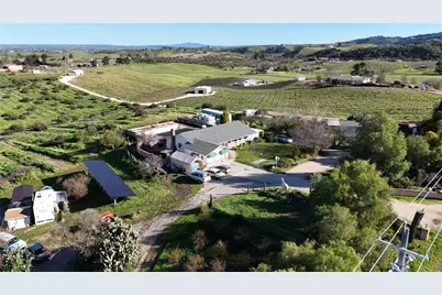 5770 Vista Serrano, Paso Robles, CA 93446 - Photo 3