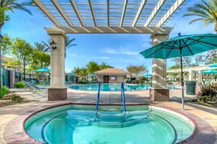 331 Hollyhill Dr, Bakersfield, CA 93312 - Photo 39