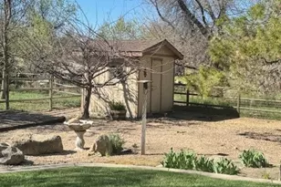 30081 Jamaica Dunes Dr, Tehachapi, CA 93561 - Photo 5