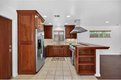 3319 Candlewood Drive, Bakersfield, CA 93306 - Photo 15