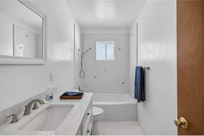 3319 Candlewood Drive, Bakersfield, CA 93306 - Photo 27