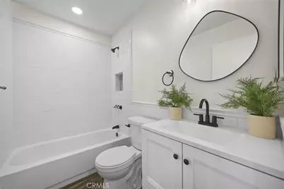 4201 Charter Oaks Avenue, Bakersfield, CA 93309 - Photo 27