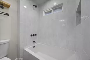 4201 Charter Oaks Ave, Bakersfield, CA 93309 - Photo 35