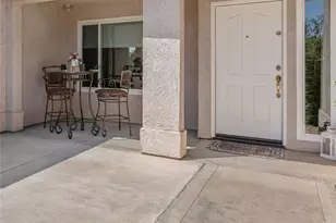 6030 W Country Ct, Visalia, CA 93277 - Photo 5