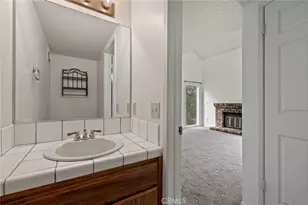 18520 Glenview Ct, Tehachapi, CA 93561 - Photo 11