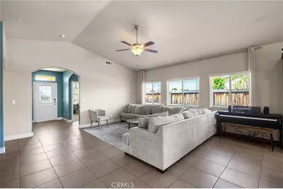 9500 Laurelwood Court, Shafter, CA 93263 - Photo 17