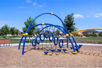 9500 Laurelwood Court, Shafter, CA 93263 - Photo 43