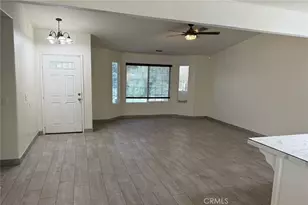 409 W Packwood, Visalia, CA 93277 - Photo 3