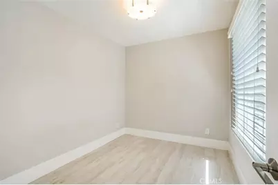 1124 Douglas, Burlingame, CA 94010 - Photo 19