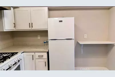 1124 Douglas, Burlingame, CA 94010 - Photo 23