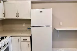 1124 Douglas, Burlingame, CA 94010 - Photo 23