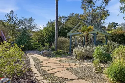 1251 Mesa Oaks, Lompoc, CA 93436 - Photo 39