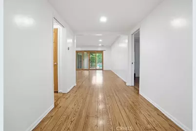 510 S Sparks, Burbank, CA 91506 - Photo 25