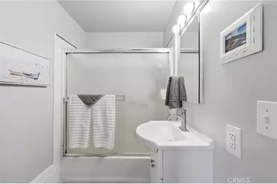 4007 W Myrtle Avenue, Visalia, CA 93277 - Photo 29