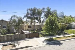 2417 Chester Ln, Bakersfield, CA 93304 - Photo 3