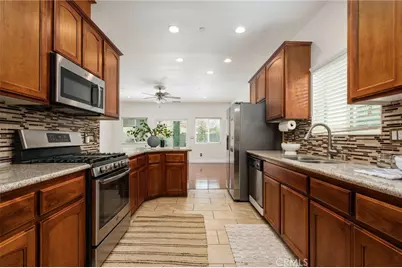 4670 N Constance, Fresno, CA 93722 - Photo 9