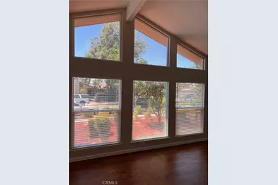 3136 W Austin Way, Fresno, CA 93722 - Photo 11